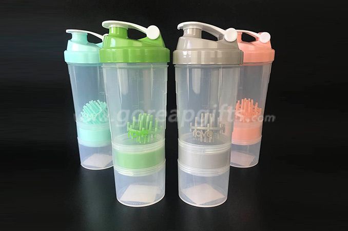  Bpa Free Plastic Protein Shake Mixer Shaker Bottle with Ball