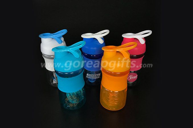 BPA free custom logo  PP plastic  shaker  water bottle  manufacturer