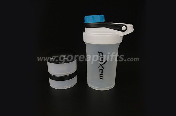 600ml Bpa Free Plastic Protein Shake Mixer Shaker Bottle with Ball