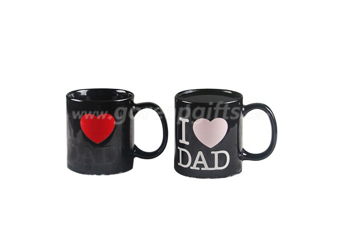 Valentine holiday magic coffee mugs from China manufacturer 