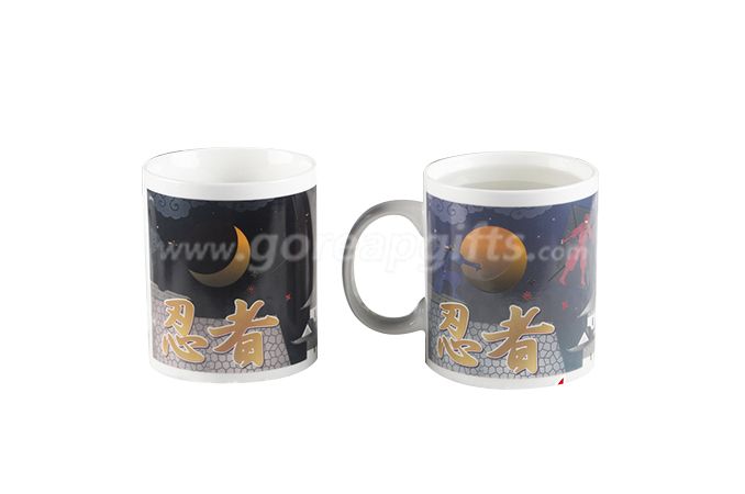 China manufacturer hot color changing mug ,magic ceramic mug with natruto design 