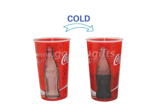 Single wall Coca cola brand cold  color changing plastic cup 