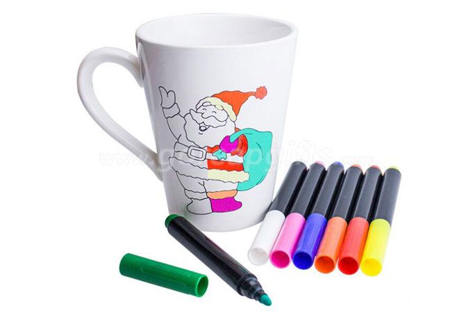 coloring ceramic  mug with  special coloring pen  and markers 