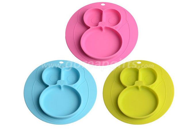 Safety Non-Slip Kids BPA Free Silicone Plastic Plate With Divider