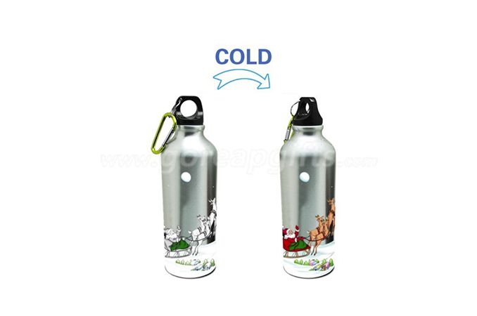 Cold color changing aluminum water bottle with kepchain ,sports water bottle