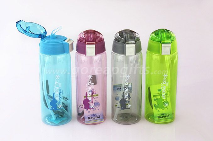 Foodgrade factory direct sale eco-friendly fashion plastic drinking water bottle 