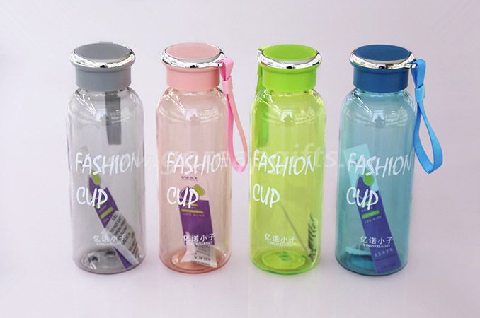  590ml Foodgrade FDA approved sports travel plastic water bottles