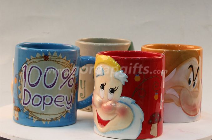 Seven  Dwarfs ceramic coffee mugs 