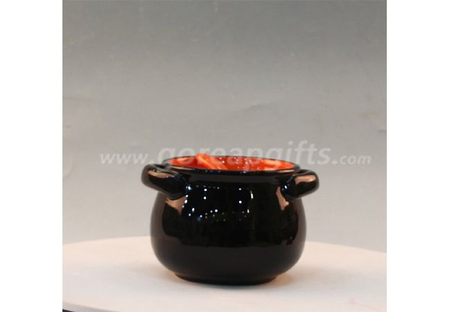 Ceramic flower vase and pot