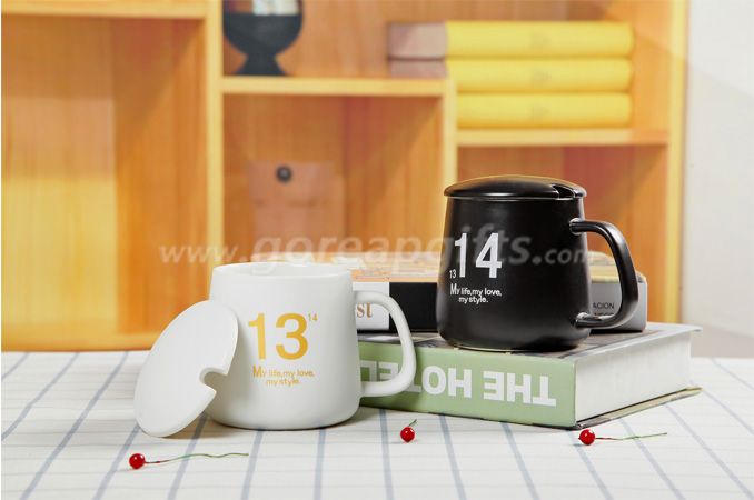 High quality letters ceramic coffee mug black glazed with ceramic lid 