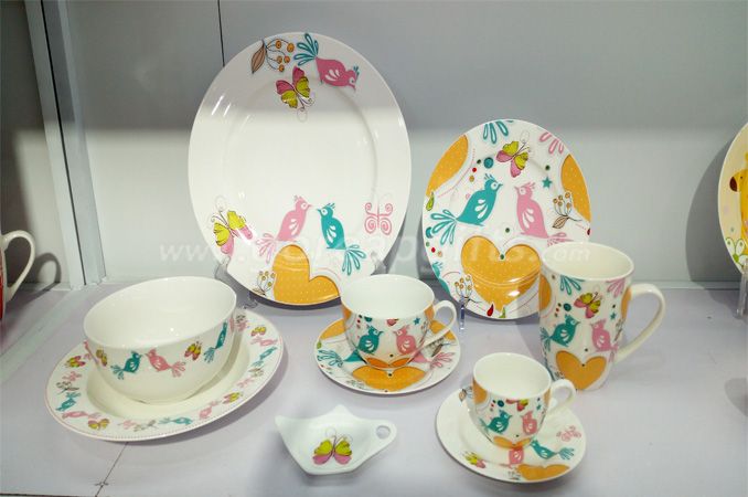 2017 new design bone China dinner set tableware set ceramic dinnerware sets