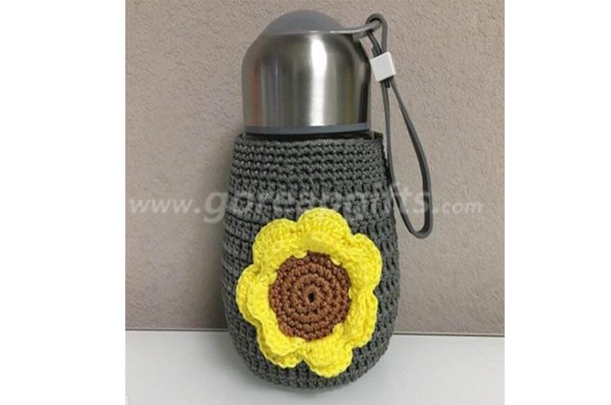 New Fashion  Knitted glass water bottle with knitted sleeve 