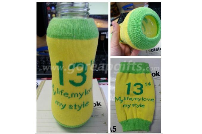 Customized glass water bottle with knitted sleeve 