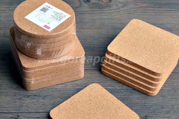 Wholesale Natural Bamboo Coaster Set With 5 Coasters and Custom Holder